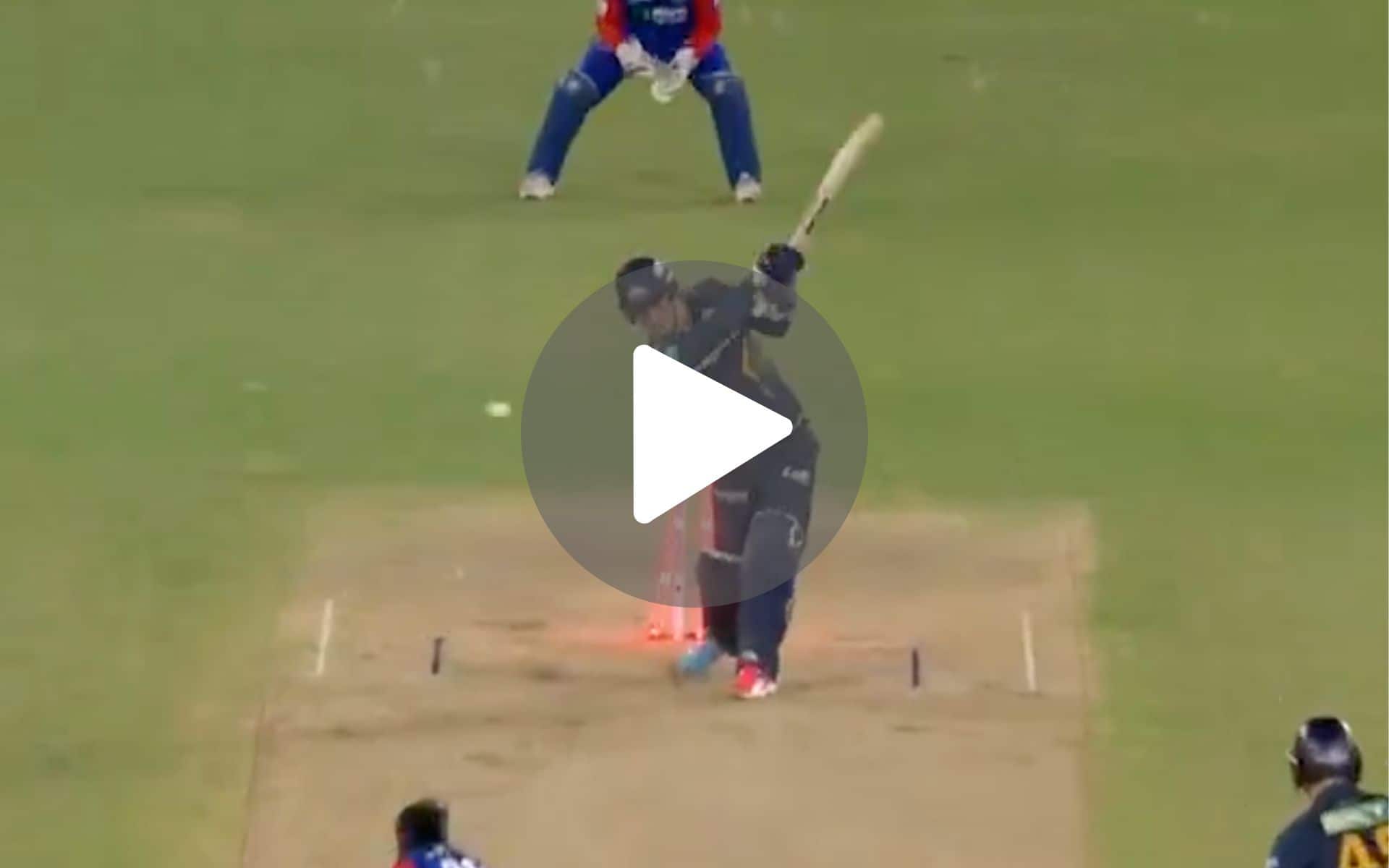 [Watch] Mukesh Kumar Cleans Up Clueless Noor Ahmad To Shot Down GT For 89 At Ahmedabad